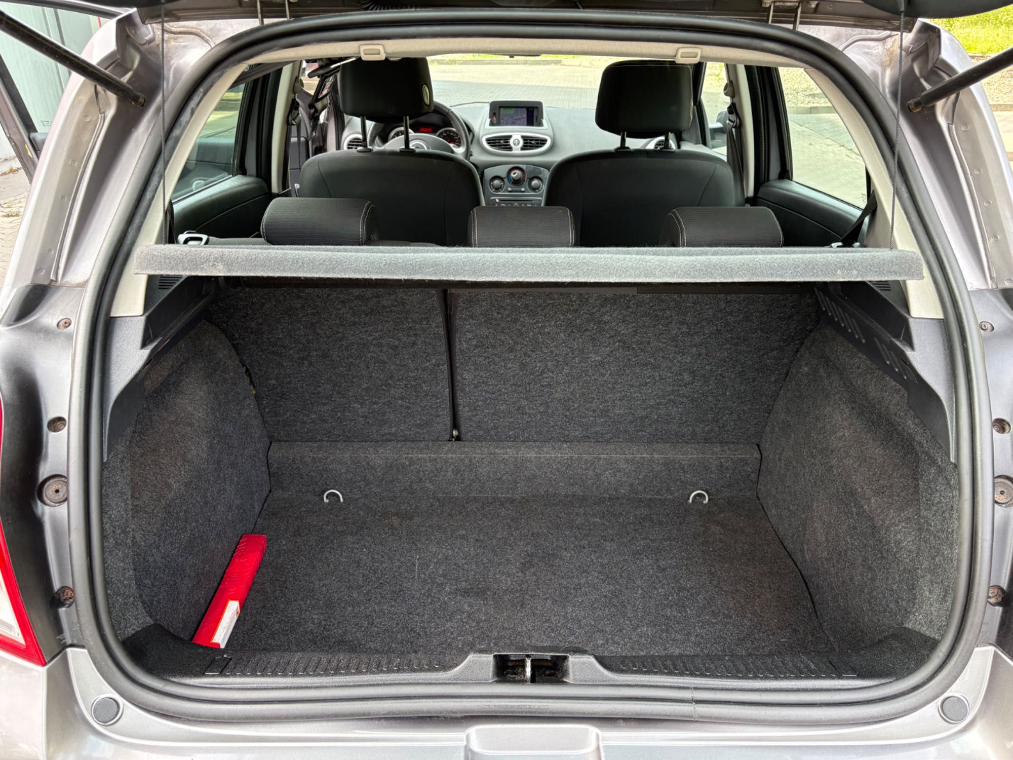 Renault clio 1.2 2009