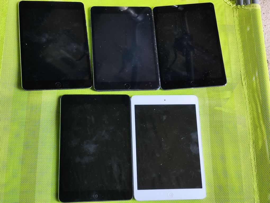 iPad mini 16GB 7,9" WiFi jako czytnik e-booków pdf ebook