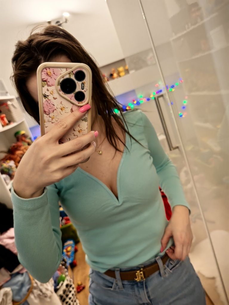 Bluzka miętowy prazek dekolt v