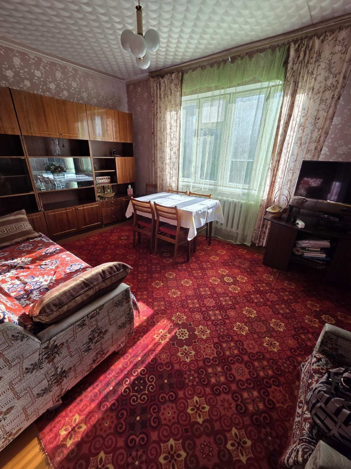 Продаж 3 кімнатної квартири в місті Сквира .