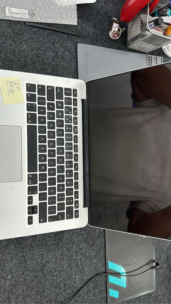 Varios Macbook pecas
