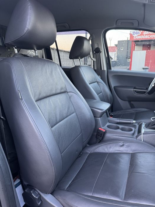 Volkswagen Amarok хороший стан малий пробіг