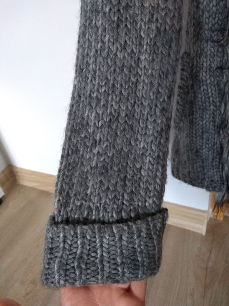 Sweter jesienno-zimowy