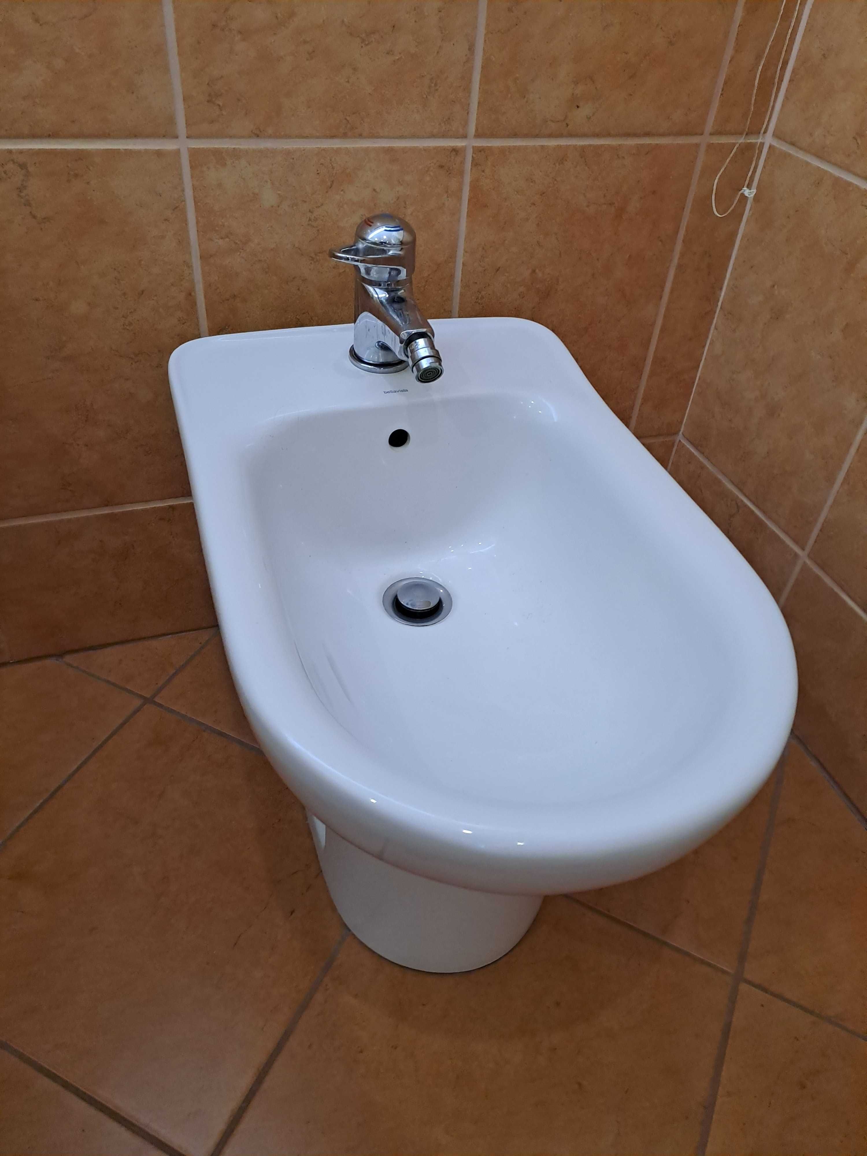 Umywalka i bidet  - używane