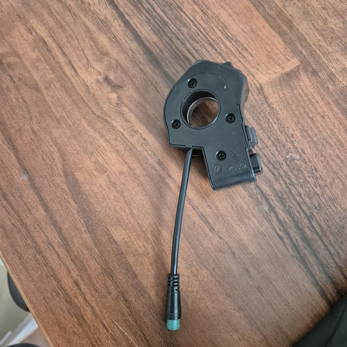 Przełoncznik świateł do kukirina g2 max