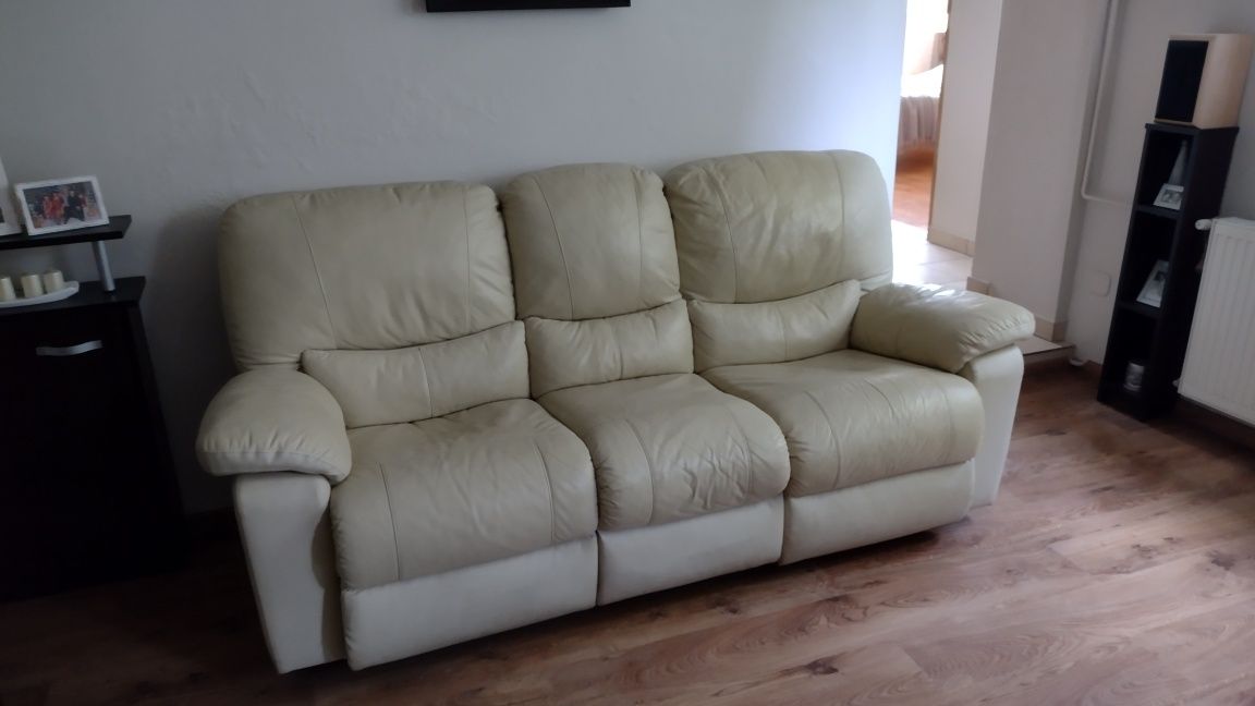 Zestaw wypoczynkowy Sofa + fotele