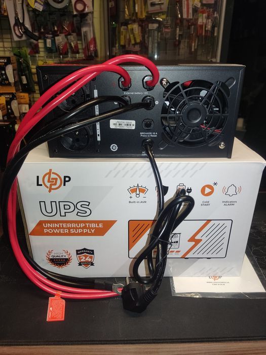 ДБЖ з правильною синусоїдою 12V LPM-PSW-1500VA (1050Вт) Black