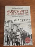 Auschwitz - um dia de cada vez - de Esther Mucznik