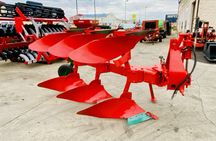charrua de 3 corpos kverneland