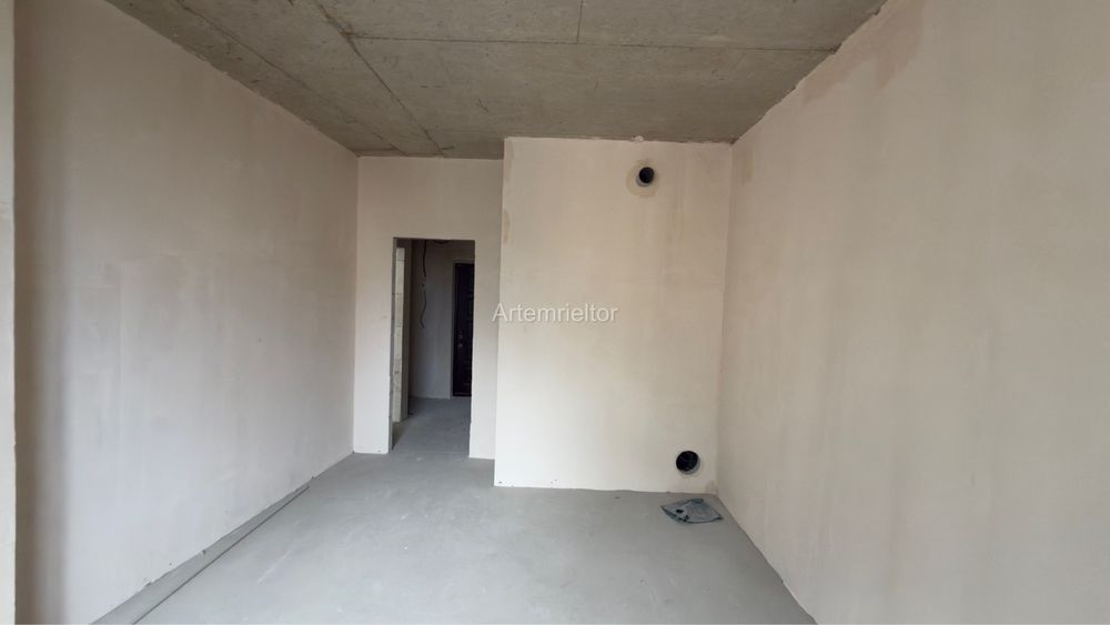 42 Жемчужина Аркадия 1 комнатная без ремонта 45.5м2 Генуэзская Кадорр