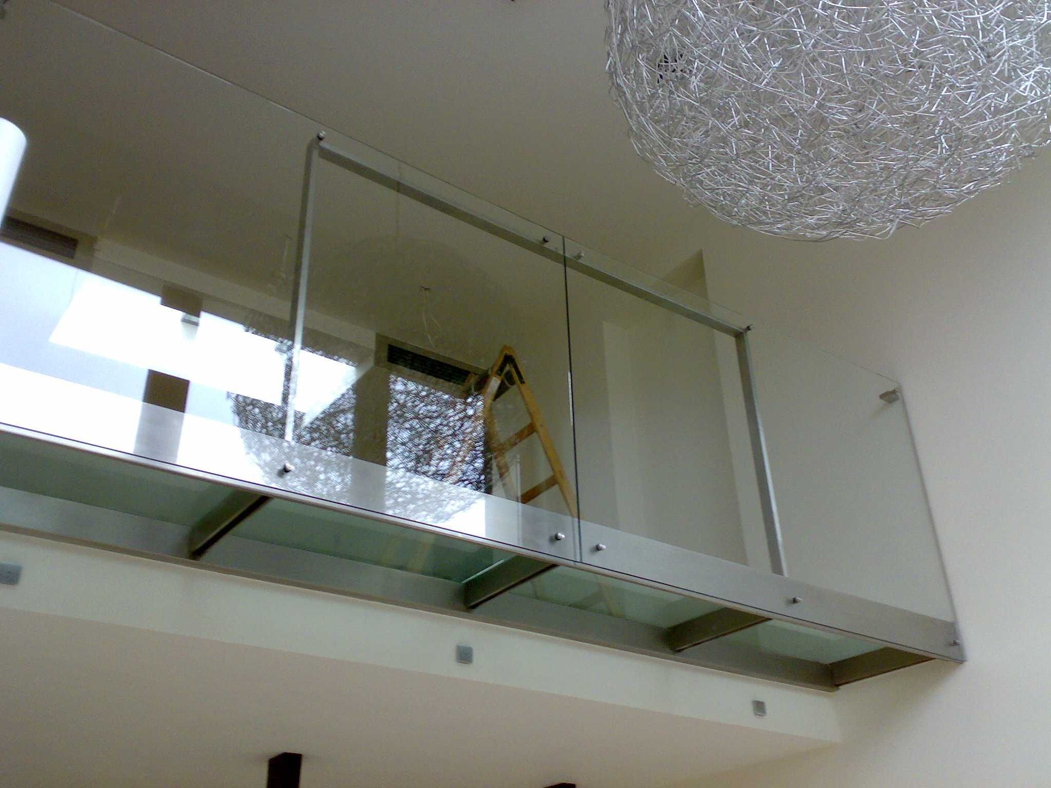 Balustrady szklane na wymiar hartowane, laminowane