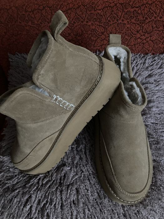 Уги Stradivarius натуральные 38размер