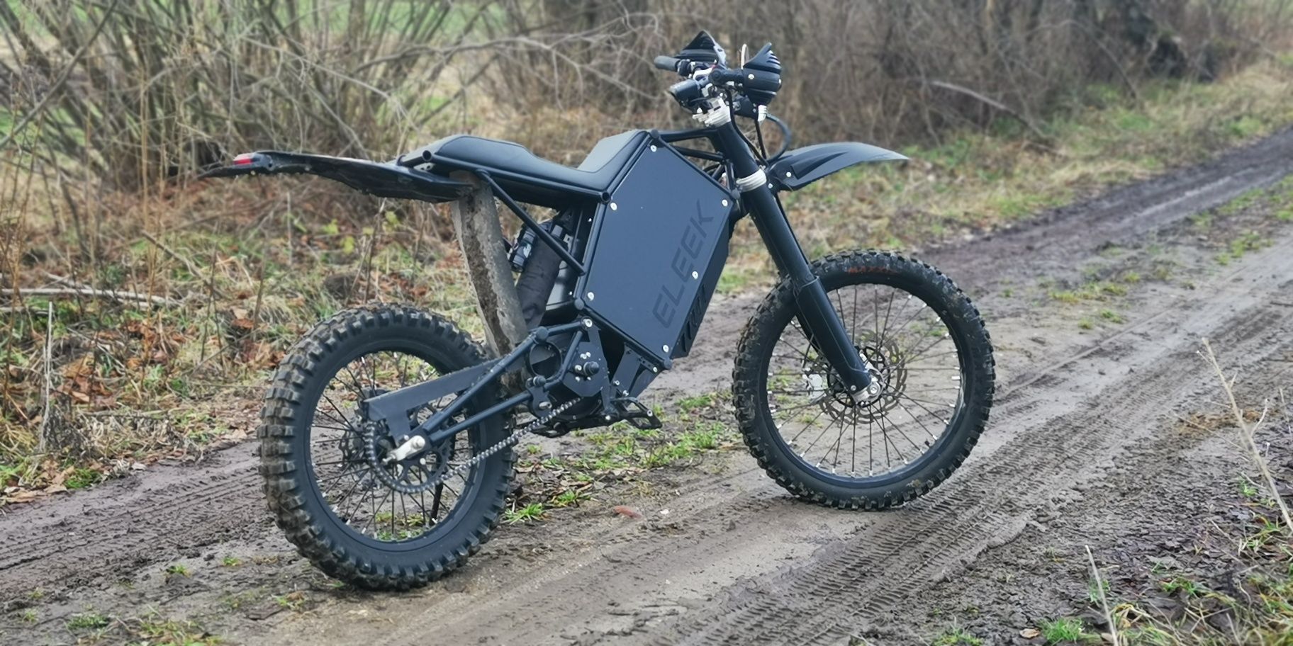 Eleek pozitiff moto elektryczny cross SurRon KILLER