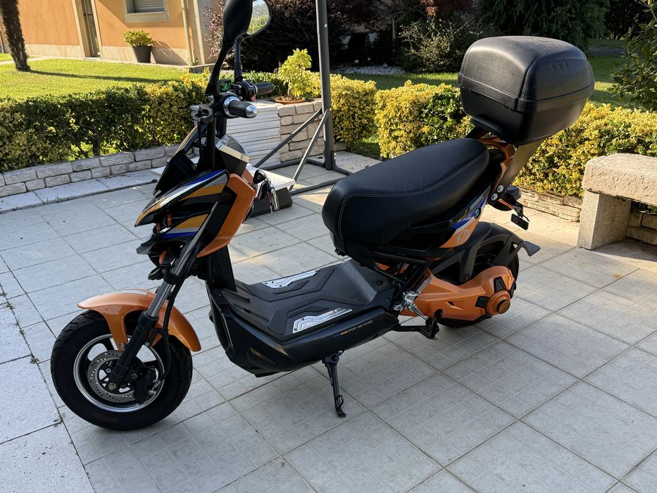 Scooter Elétrica