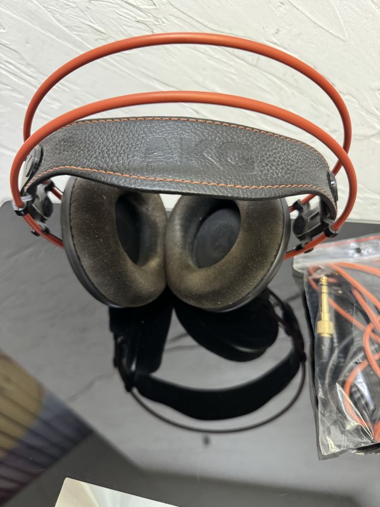 Profesjonalne Słuchawki AKG K712 PRO okazyjna cena przewodowe