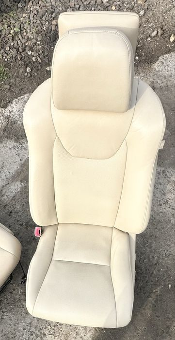 Салон Lexus RX 350/450h 2013