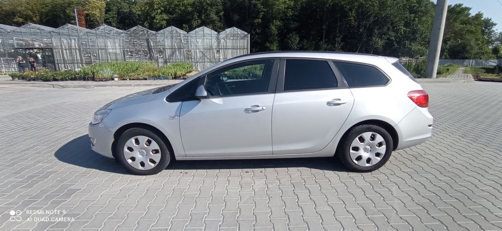 Opel Astra J 2011. (Універсал, дизель, 1,3)