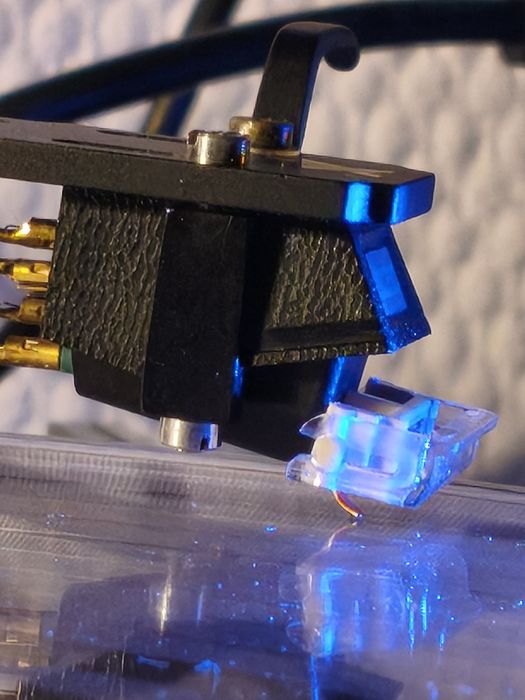 Naprawa Audio Serwis Gramofonów  Mikserów Dj-skich sprzętów muzycznych