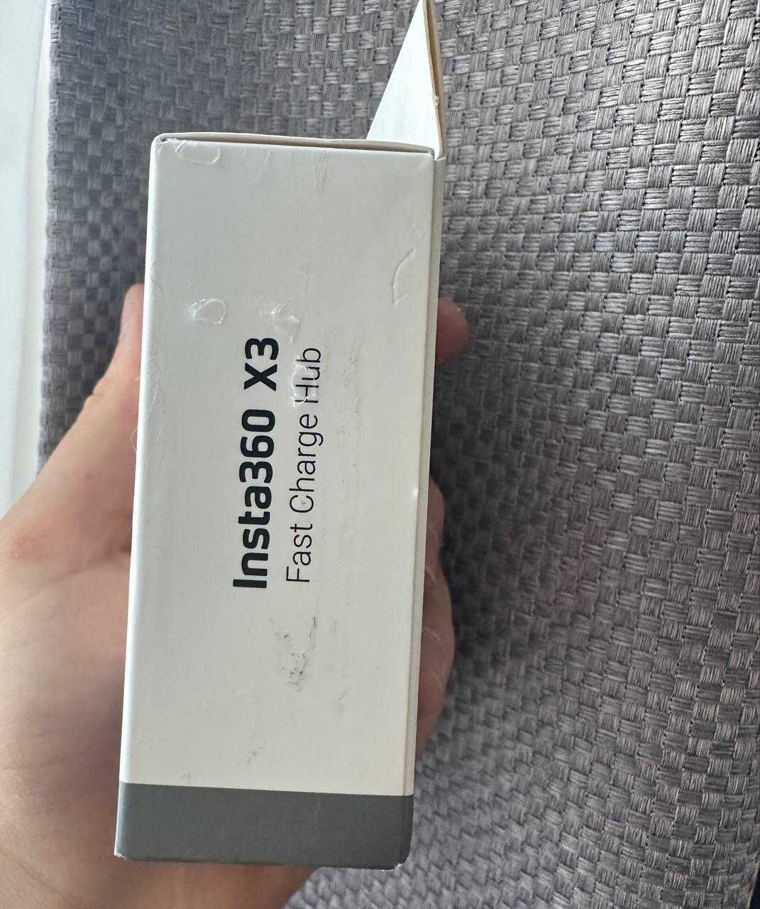 Insta360 X3 Fast Charge Hub Ładowarka na 3 baterie