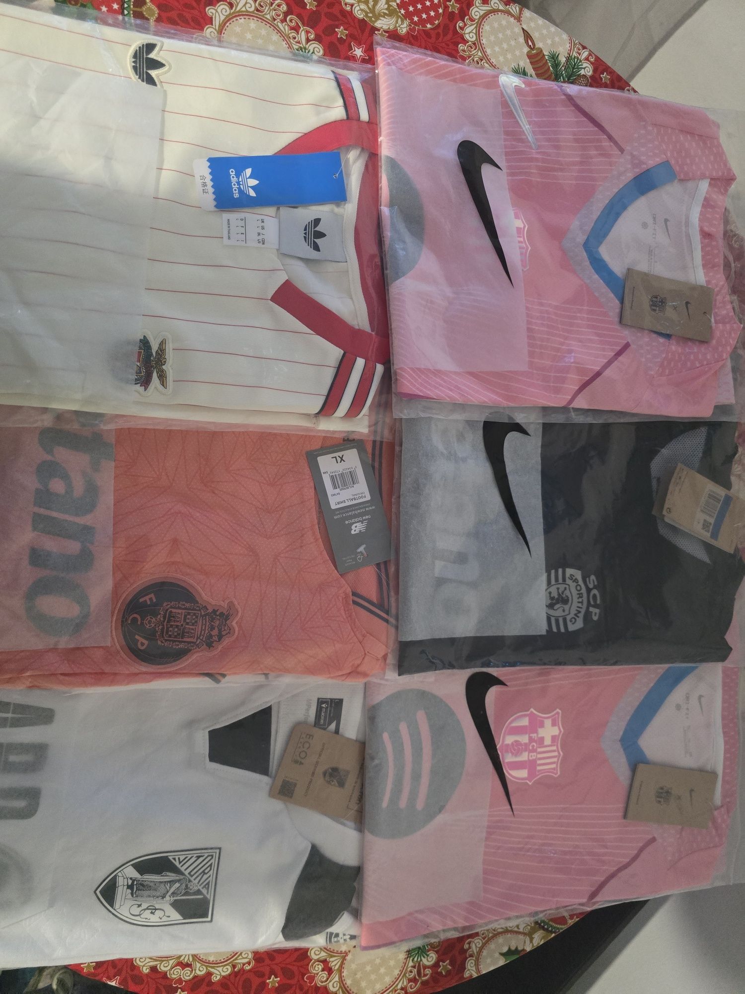 T-shirts cada uma 20€