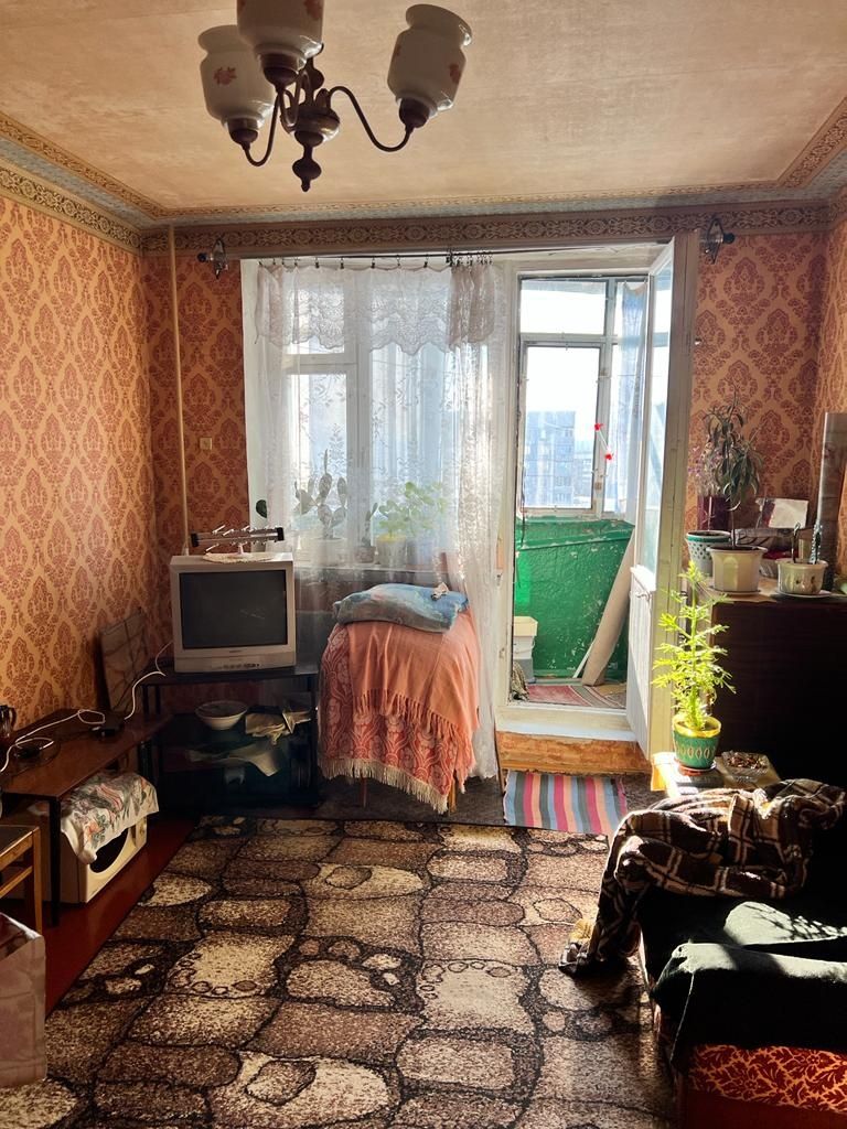 Продам 2х квартиру на Валентиновской