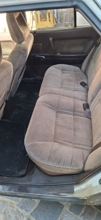 Mitsubishi Galant
