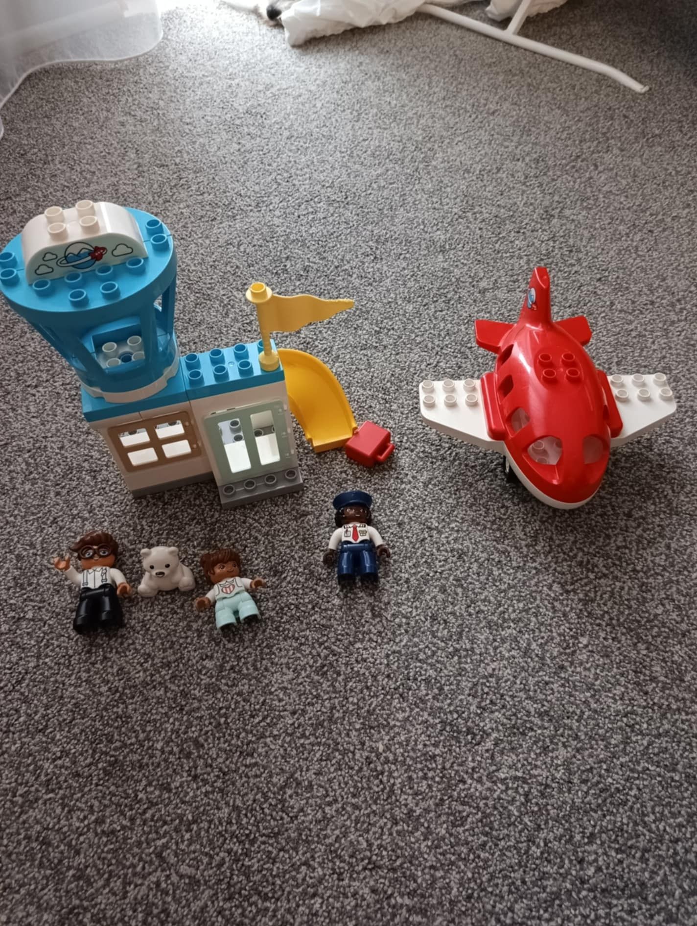 Lego duplo lotnisko z samolotem