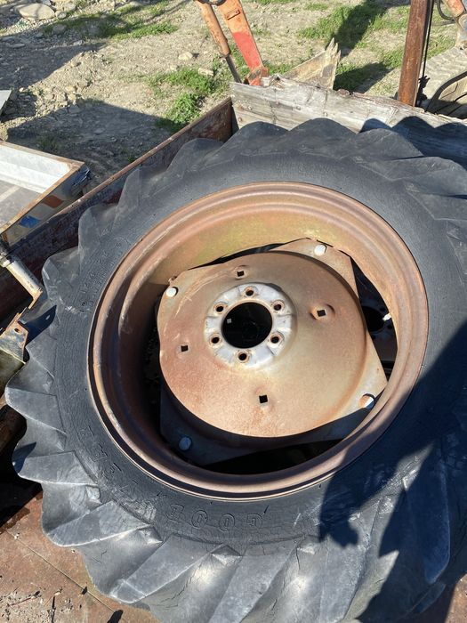 Felga 28 cali od massey ferguson 30