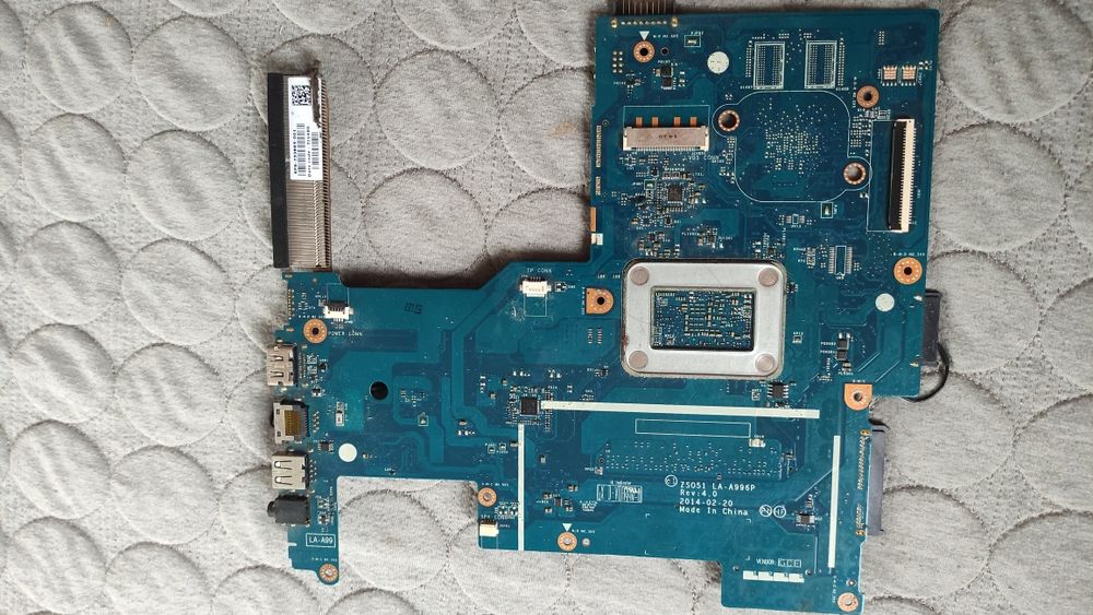 Материнська плата для ноутбука