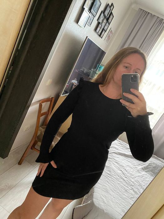 Жіноча сукня для худенької дівчини