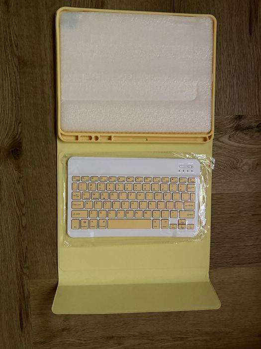Клавіатура з мишкою для Ipad Air M1 2024 13 дюймів