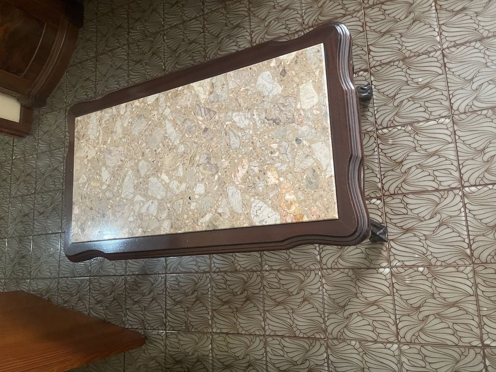 Mesa de centro antiga