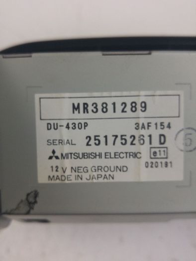 Mitsubishi Space Wyświetlacz Zegarek