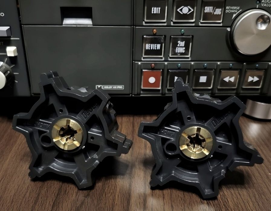 Замки новые для магнитолы матнитофона катушки бобиник