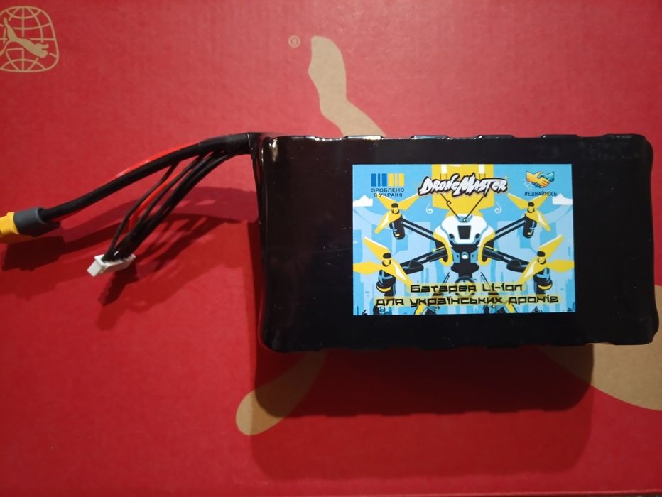 Батарея FPV 6s2p НОВА!!! 8000mah.
- 10000mAh на елементах 21700 40Р.