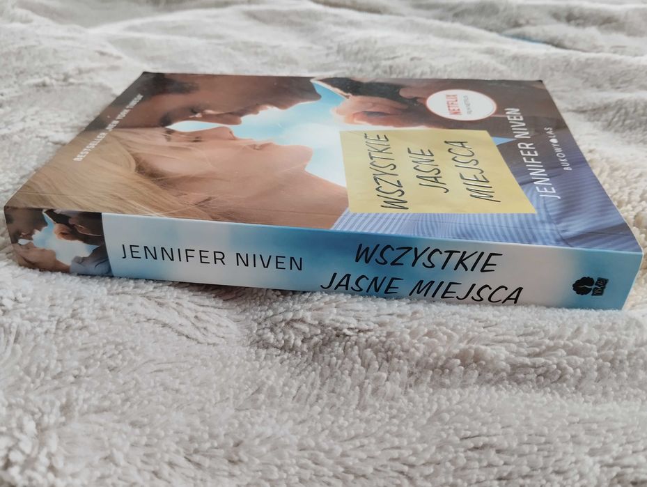 Wszystkie jasne miejsca