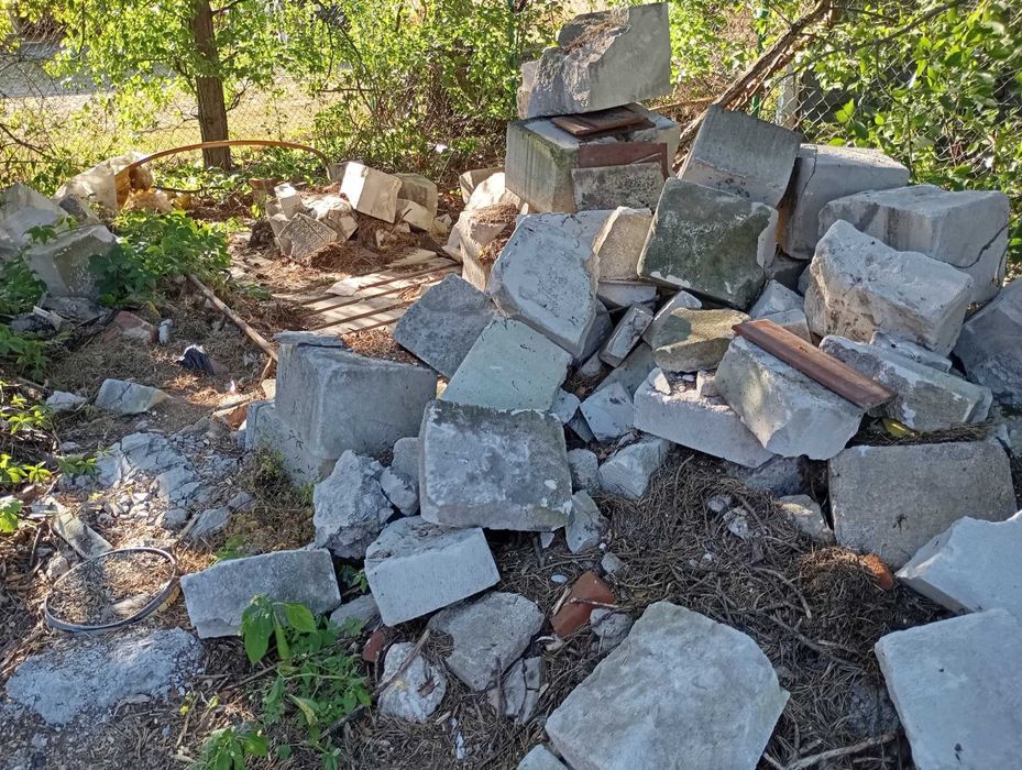 Gruz budowlany oddam i dam 200 PLN na paliwo