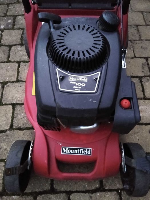 Kosiarka Mountfield spalinowa z napędem Uszkodzona