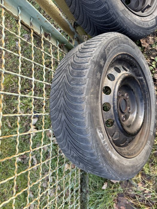 Koła zimowe stalowe felgi z oponami Michelin Alpin5