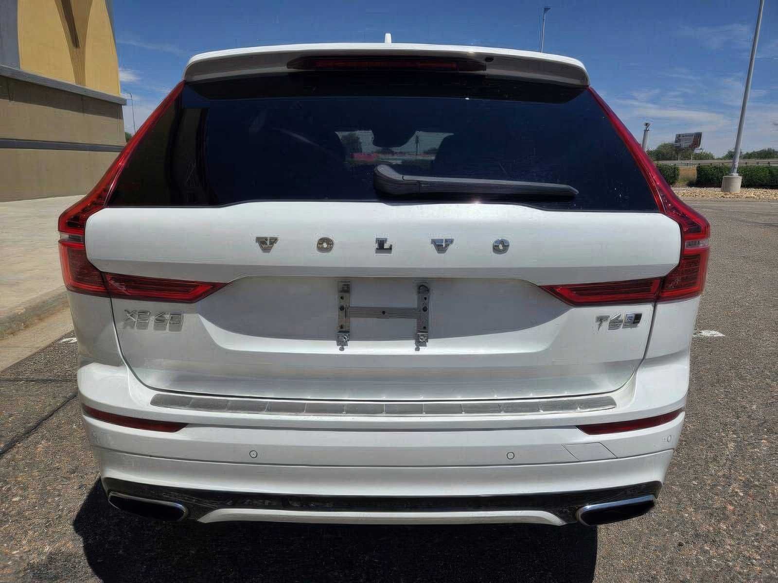 2018 Volvo XC60 T6 R-Design