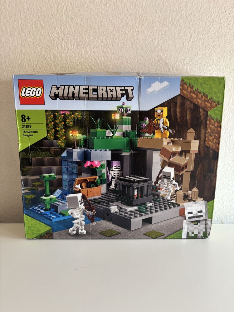 LEGO Minecraft Gruta Esqueletos 21189 Novo