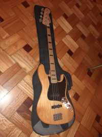 Baixo Fender Squier Jazz Bass 70s