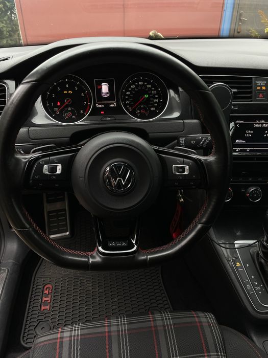 Volkswagen Golf GTI 2015 VII покоління