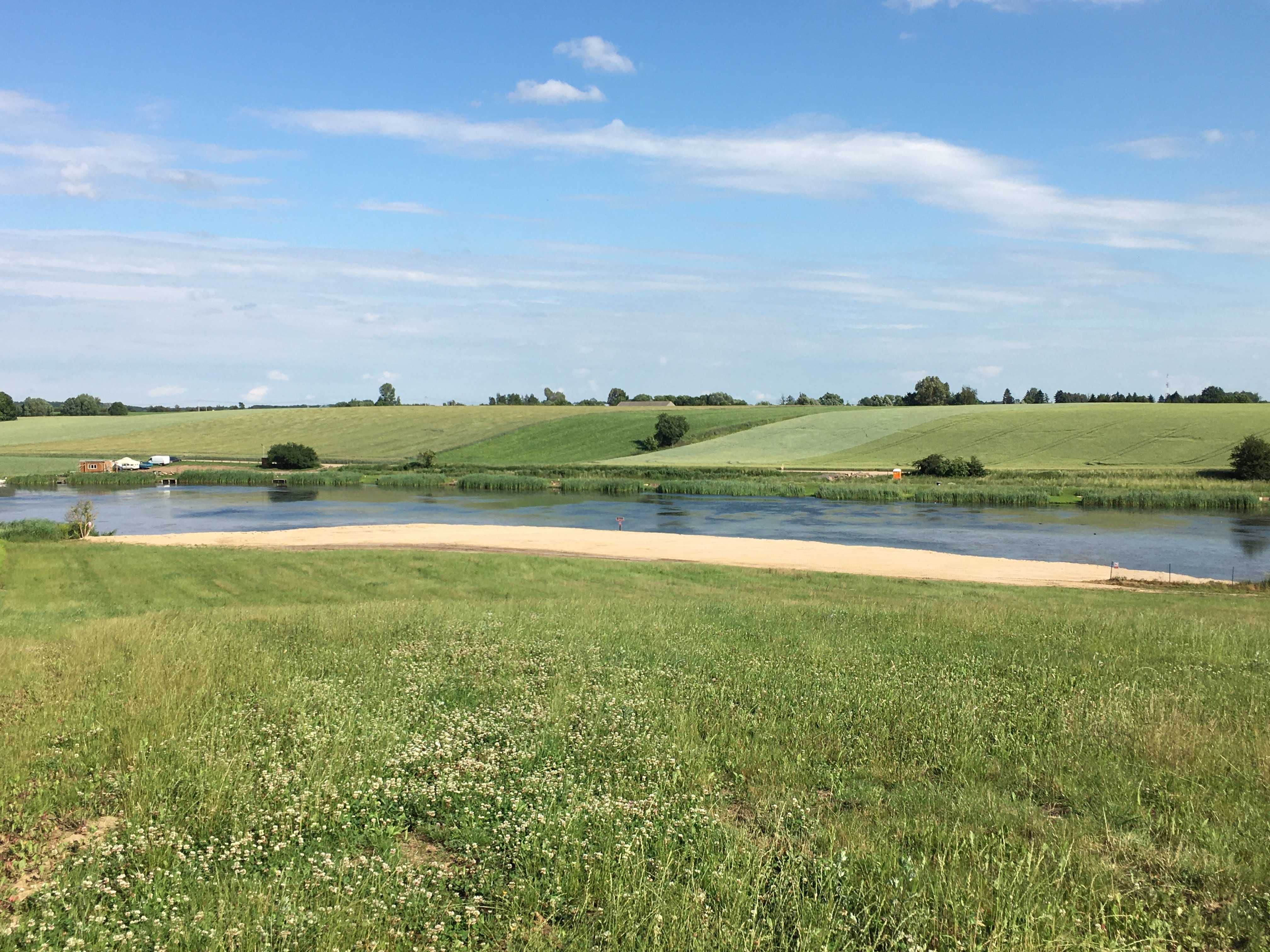 Działka budowlana nad stawem Kostrzyn-Tarnowo (osiedle Tarnowski Sad)