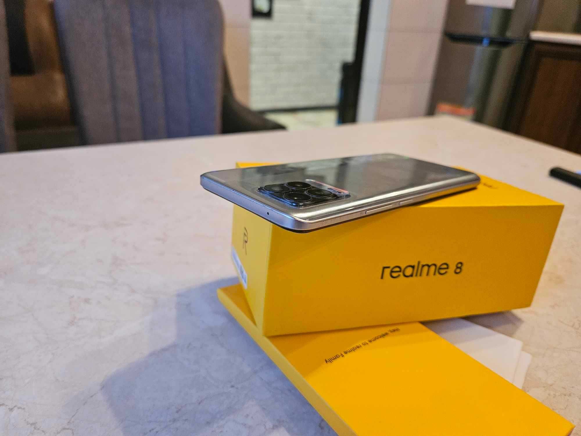 REALME 8 6/128GB Cyber Silver  zegarek realme watch 3 gratis