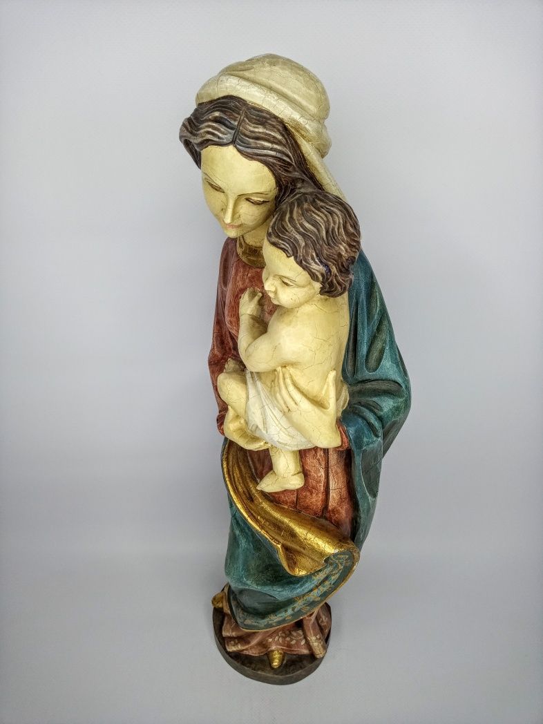 Drewniana figura