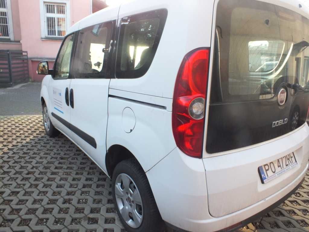 Fiat Doblo 1,3, 90 KM, 2011, 183 322 km