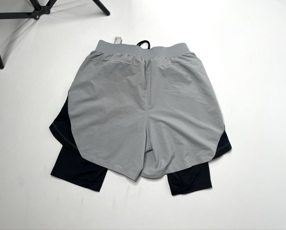 Спортивні шорти Under Armour з лосинами спортивные шорты gym shar