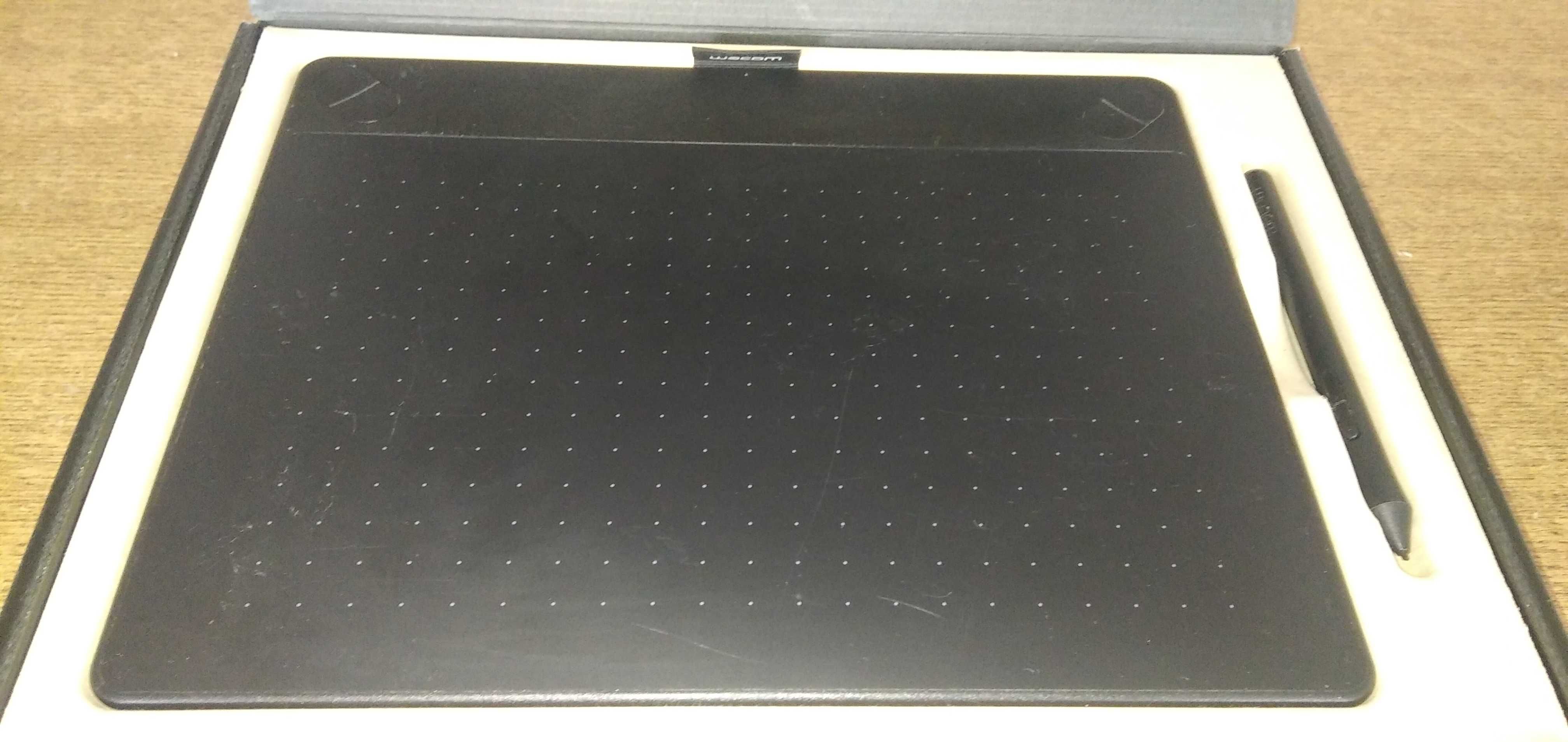 Wacom Intuos M - Tablet Desenho