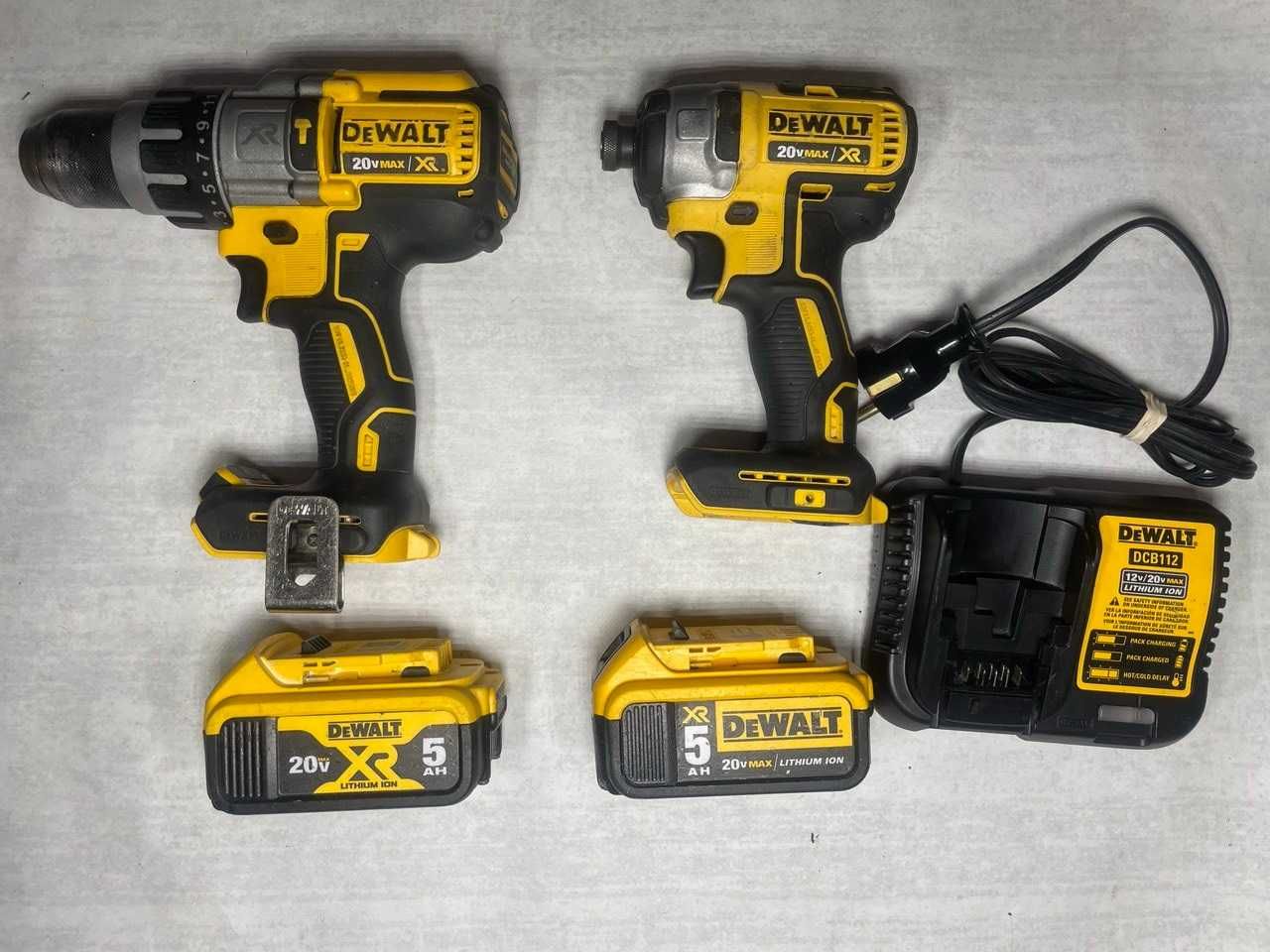 Шуруповерт DeWalt DCD996 Імпакт DCF887